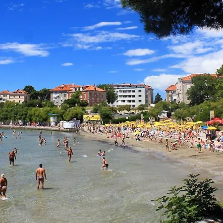 公寓 With A Parking Space - 11690