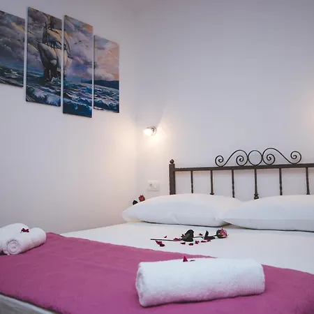 Apartments With A Parking Space Split - 11690