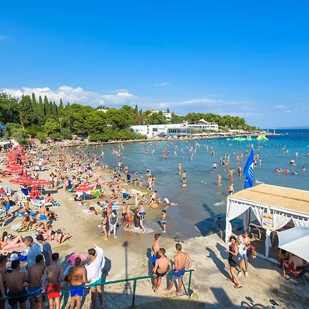 Appartamento With A Parking Space - 11690 Spalato