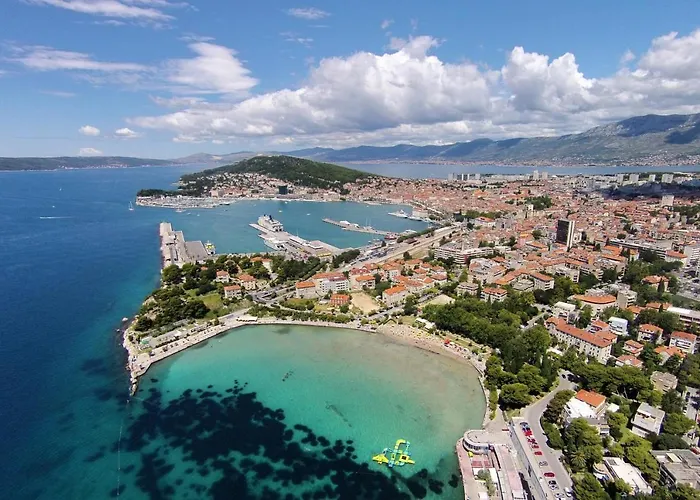 With A Parking Space - 11690