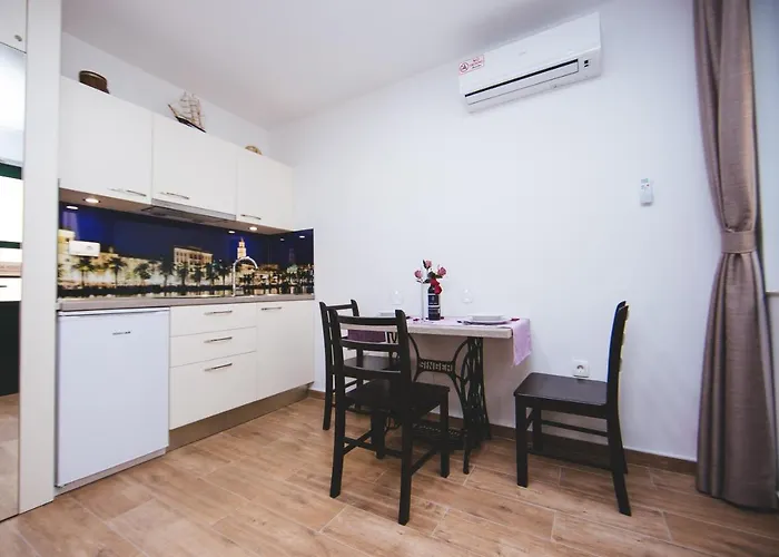 With A Parking Space - 11690